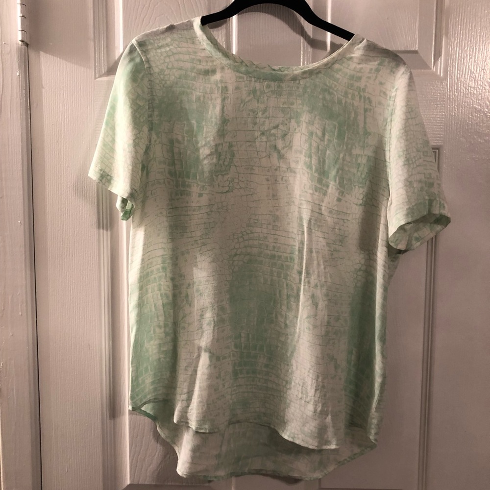Equipment silk top